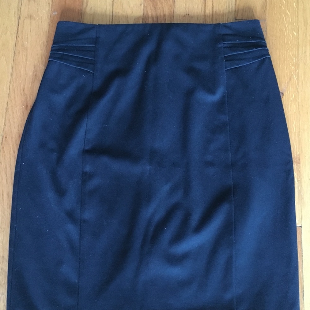 Express mini skirt
